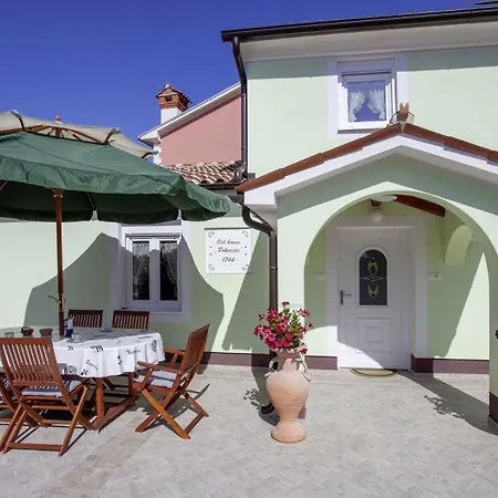 Holiday home Pokrajac In Rovinjsko Selo - Haus Fuer 4-5 Personen *