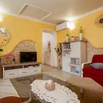 Pokrajac In Rovinjsko Selo - Haus Für 4-5 Personen * Rovinj