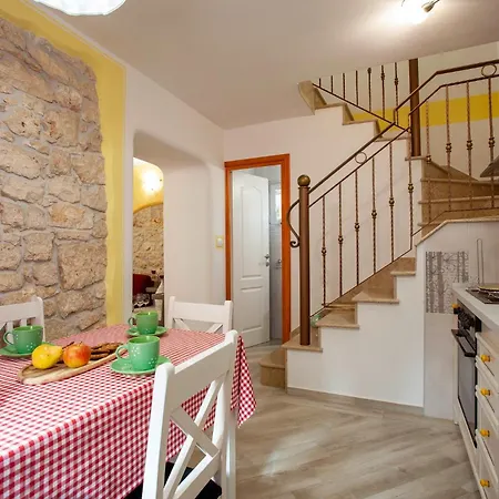 Pokrajac In Rovinjsko Selo - Haus Für 4-5 Personen Ferienhaus Rovinj