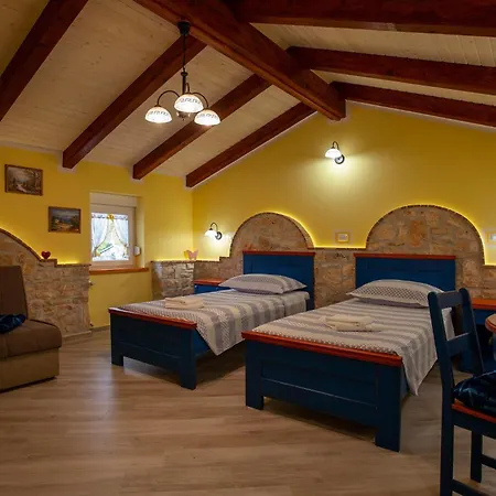 Pokrajac In Rovinjsko Selo - Haus Für 4-5 Personen Rovinj